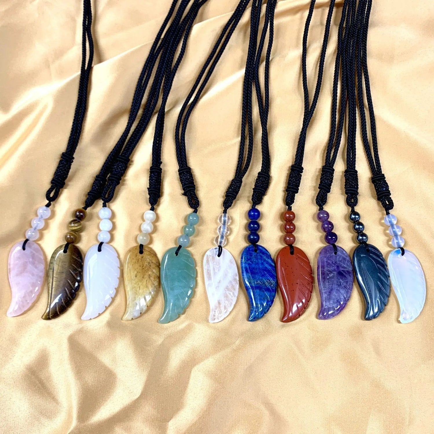 Kaulakorut - Valkoisen Liekin Voima