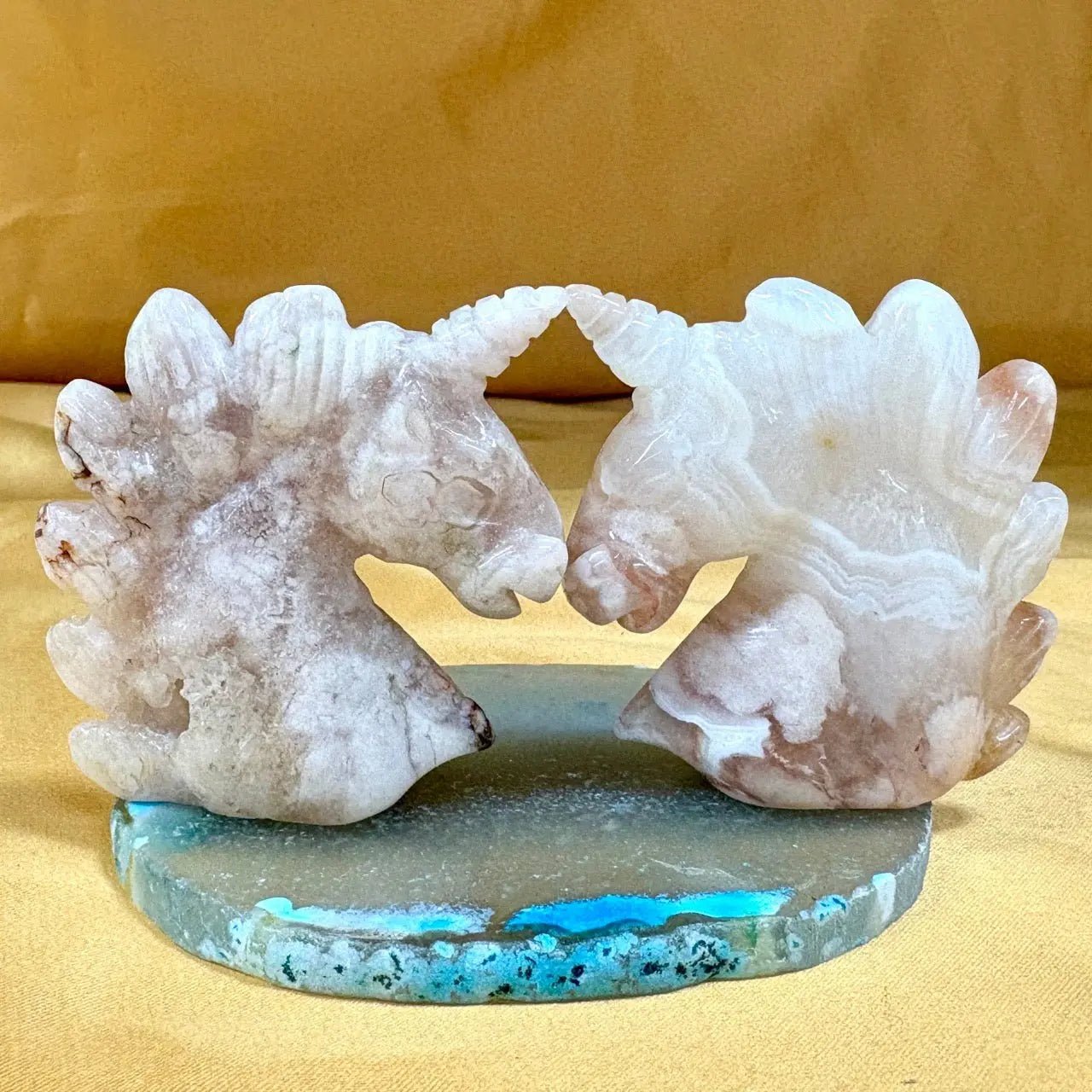 Kirsikankukka-akaatti - Valkoisen Liekin Voima