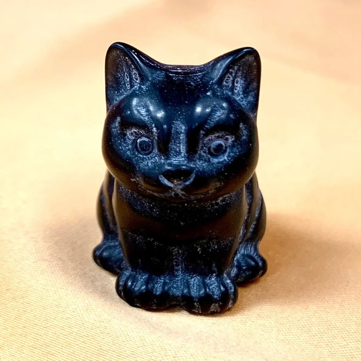 Kissat - Valkoisen Liekin Voima