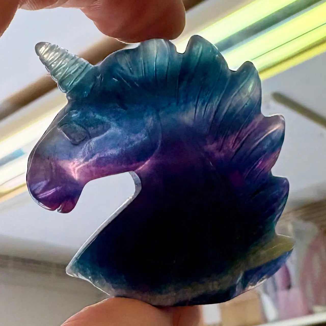 Sateenkaarifluoriitti - Kristalliyksisarvinen Rainbow - 5cm