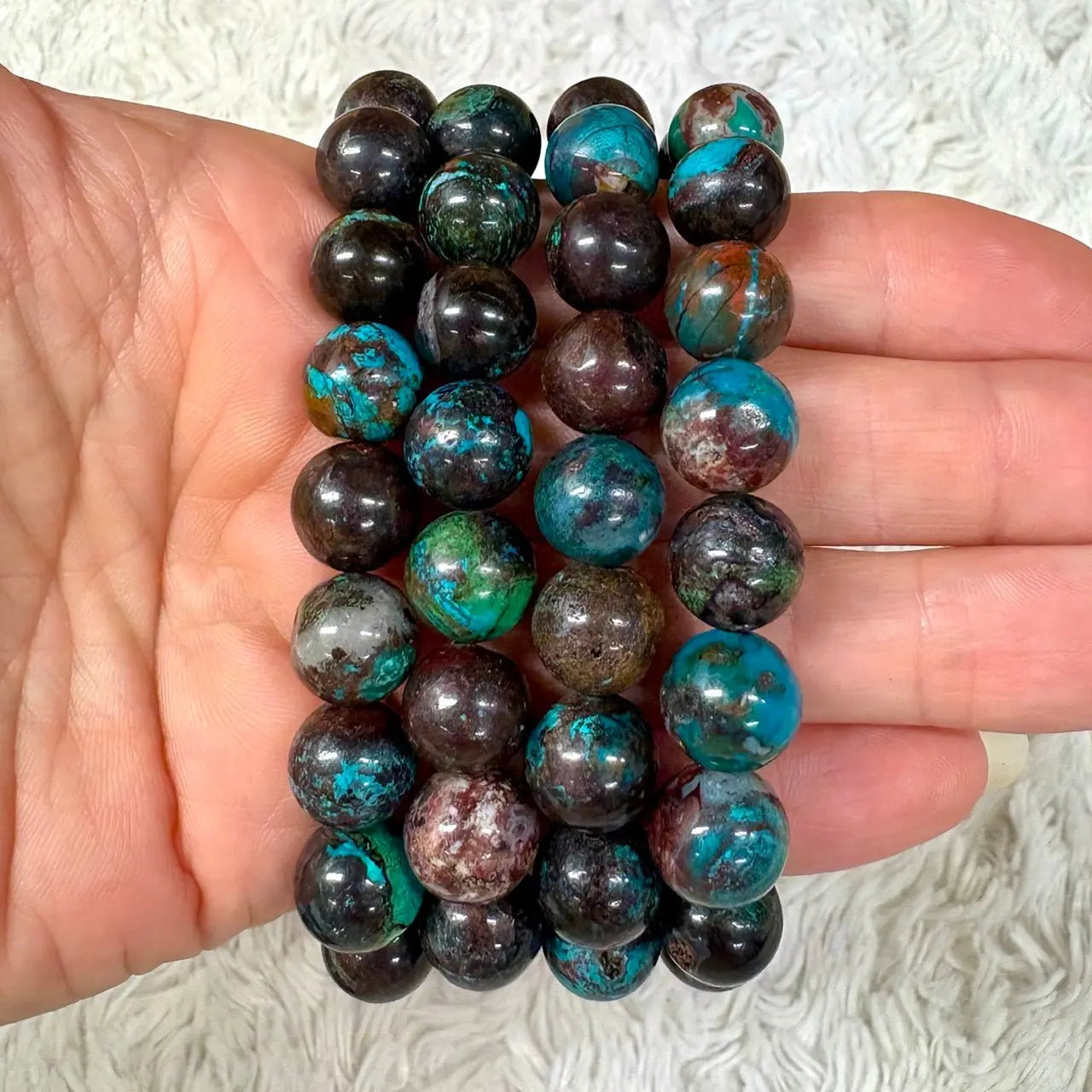 Afrikan turkoosi - Rannekoru - Kohentaa terveyttä, lisää vaurautta - Valkoisen Liekin Voima