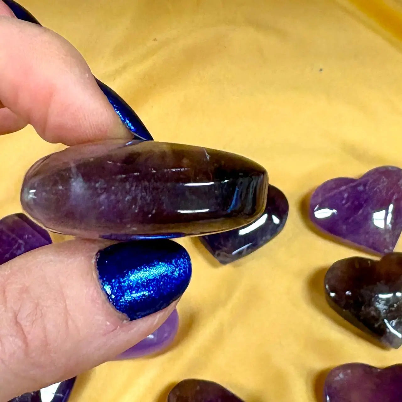 Ametisti - Kristallisydän - Kantaa Arkkienkeli Zadkielin energiaa - 4,5cm - Valkoisen Liekin Voima