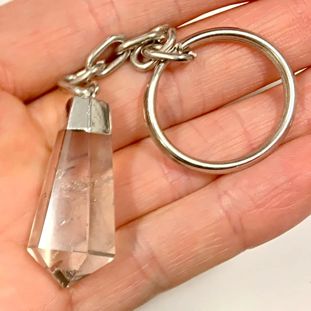 Savukvartsi - Avaimenperä - Viistehiottu kristallikärki - Valkoisen Liekin Voima