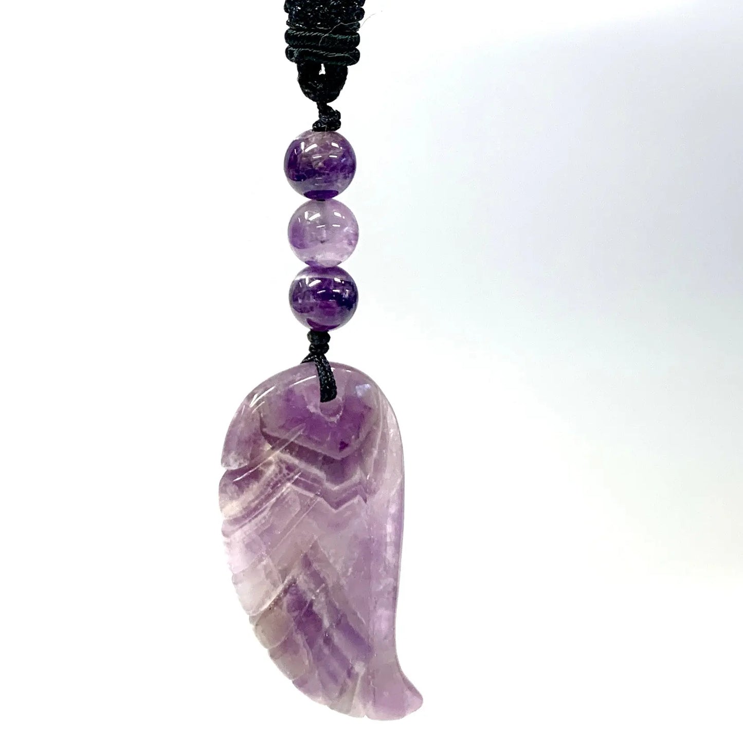 Chevron ametisti (selkeät chevron kuviot) - Enkelinsiipikaulakoru - Violettiliekin voimaa - Valkoisen Liekin Voima