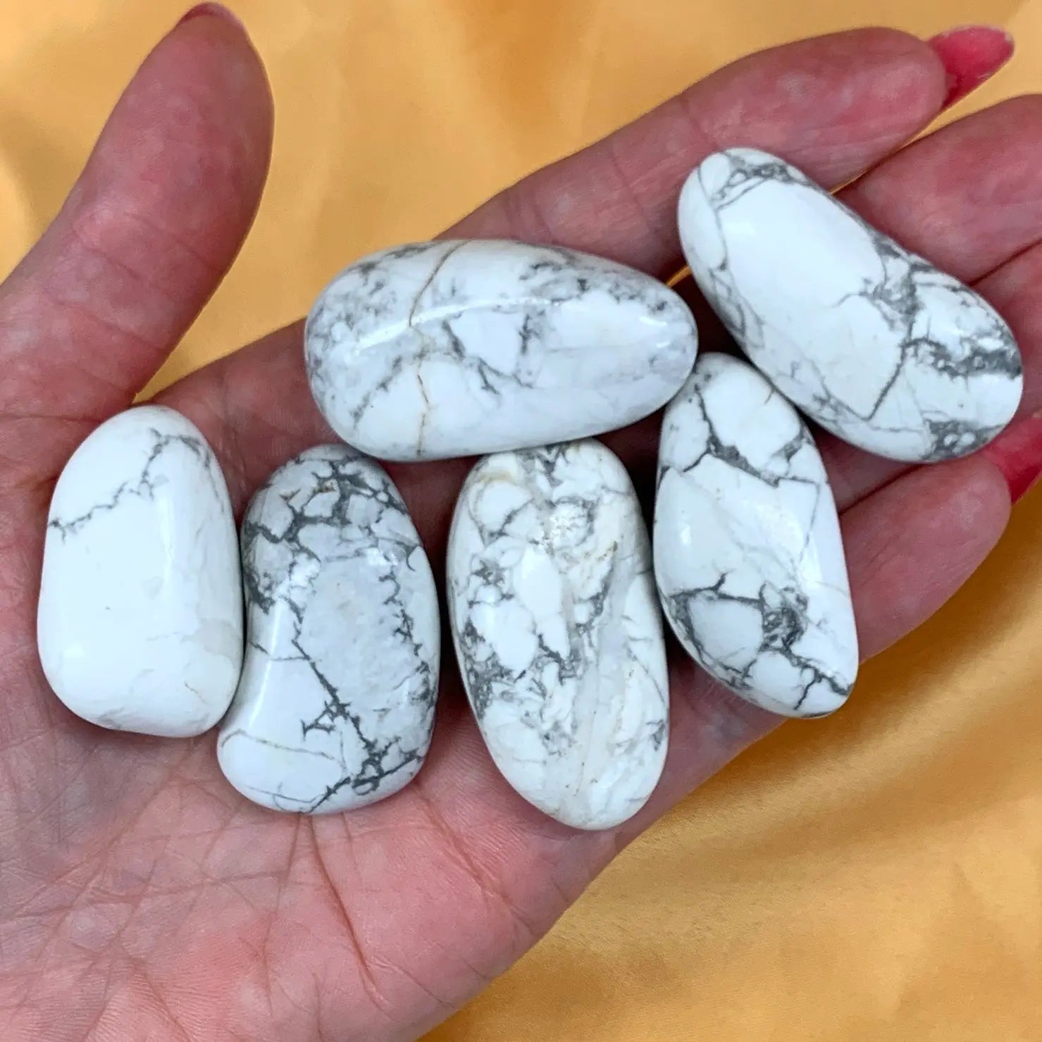 Howliitti - Kämmenkivi 3 - 5cm - Valkoisen Liekin Voima