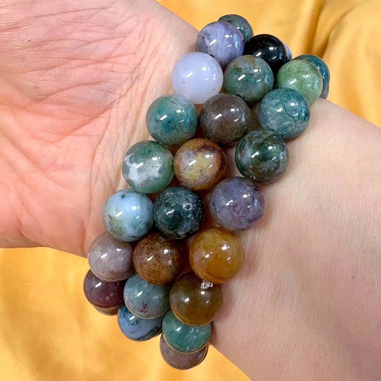 Intian akaatti - Rannekoru - Ikuisuuskivi, helpottaa ajatusta vanhenemisesta, lisäten charmia - Valkoisen Liekin Voima