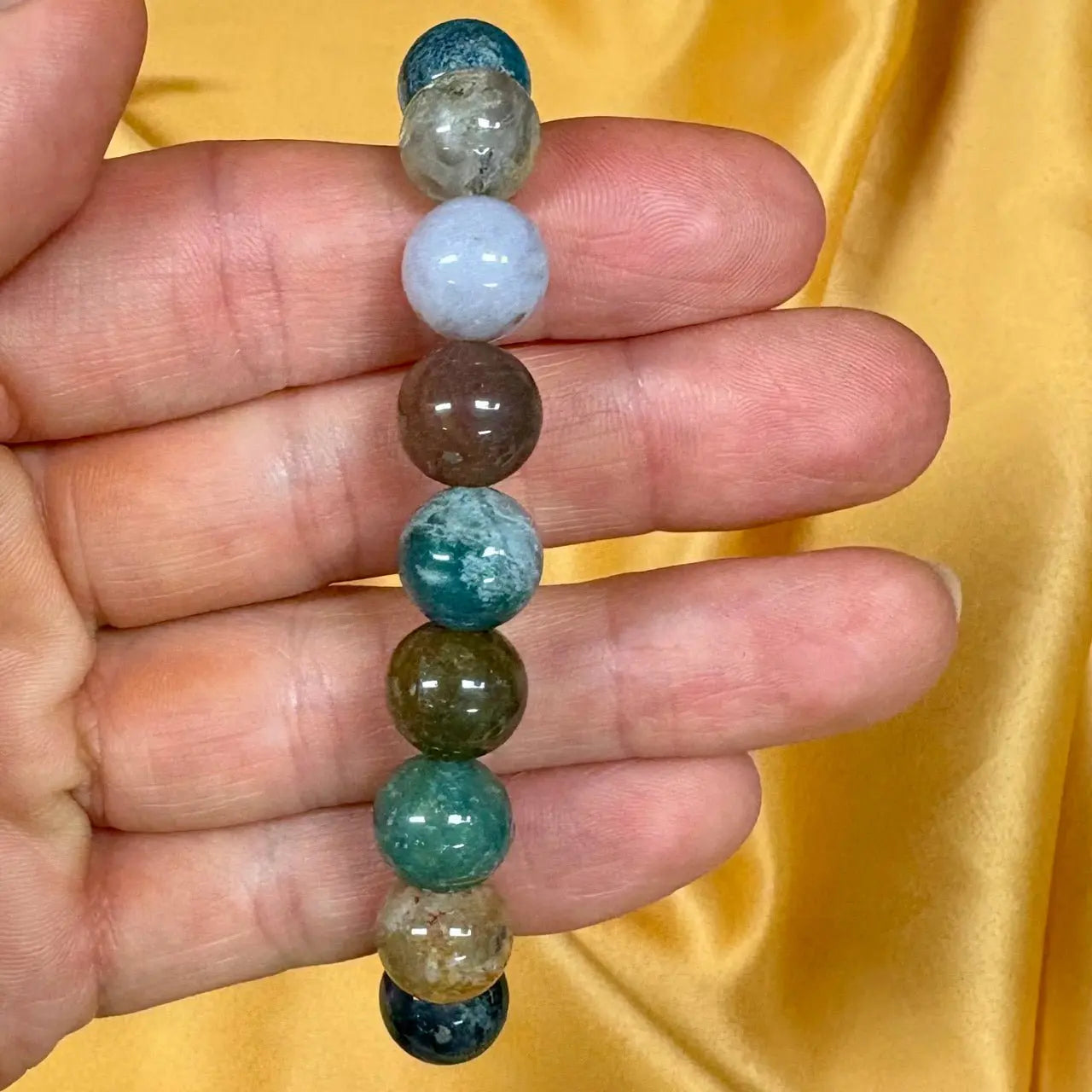 Intian akaatti - Rannekoru - Ikuisuuskivi, helpottaa ajatusta vanhenemisesta, lisäten charmia - Valkoisen Liekin Voima