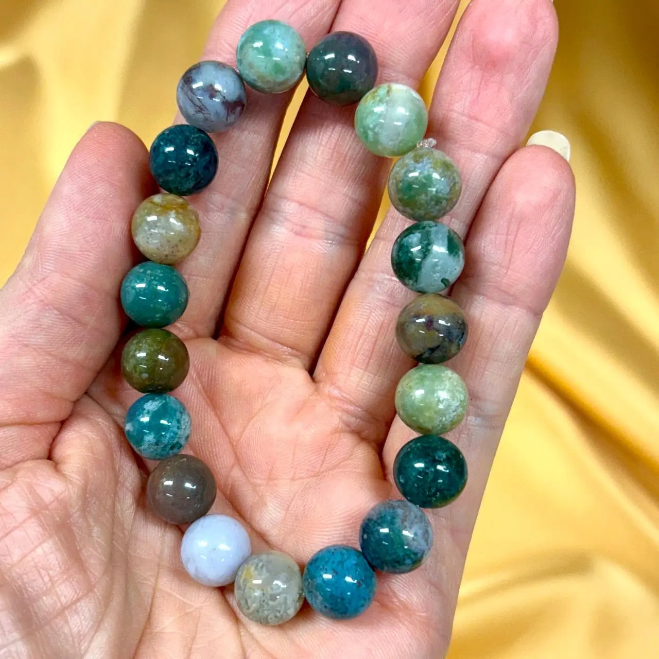 Intian akaatti - Rannekoru - Ikuisuuskivi, helpottaa ajatusta vanhenemisesta, lisäten charmia - Valkoisen Liekin Voima