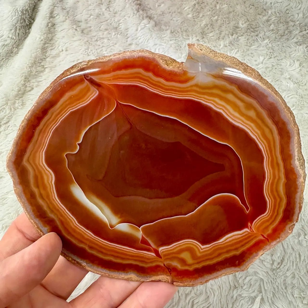 Iso uniikki Akaattilevy - Punaruskea - 14cm x 11,5cm - 200g - Valkoisen Liekin Voima