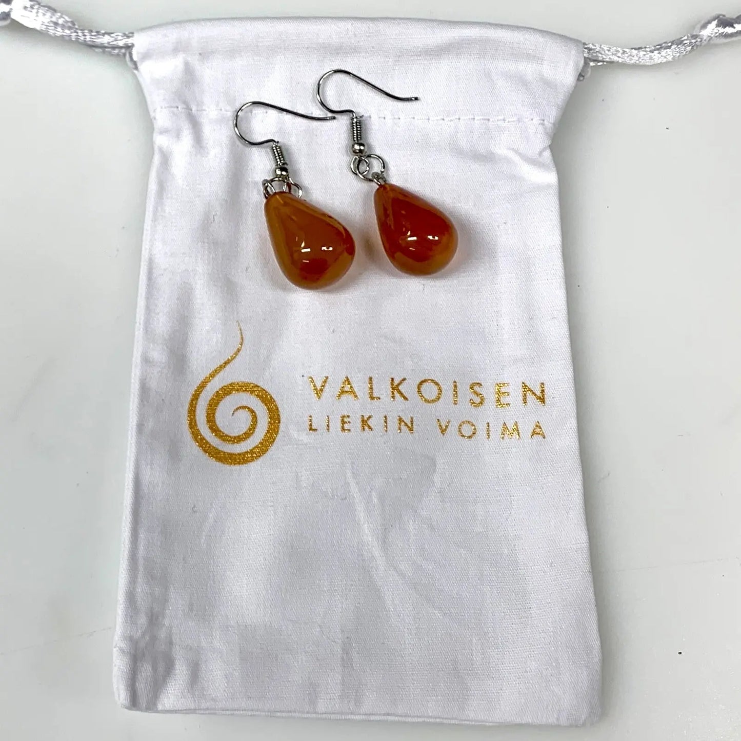 Karneoli - Riippukorvakorut - Viritetty Arkkienkeli Urielin energiaan - Valkoisen Liekin Voima