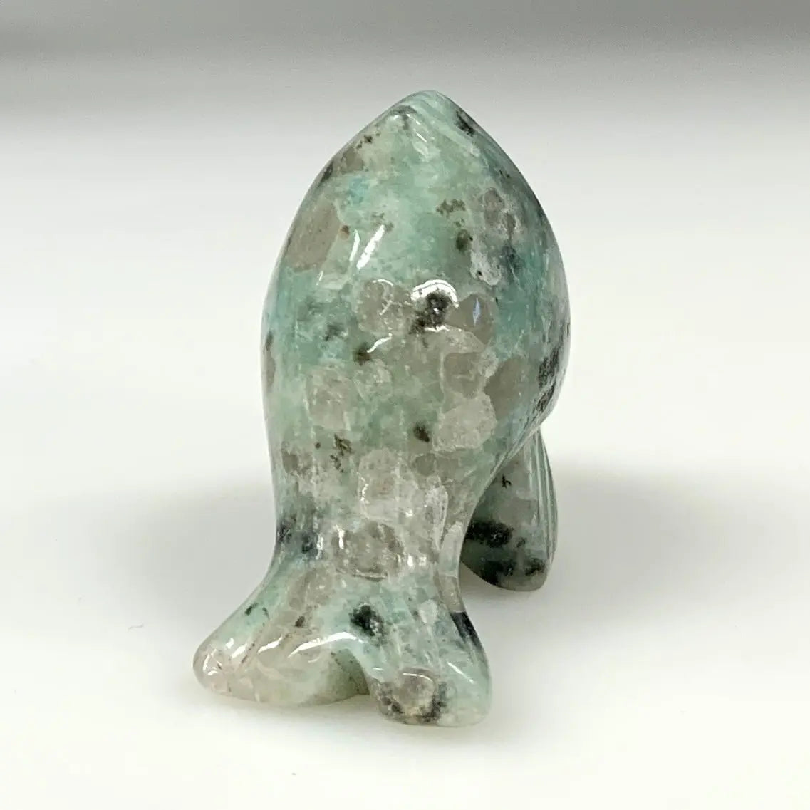 Kiivikivi - Kristallifisu - Lasten suosikki - 4,5cm - Valkoisen Liekin Voima