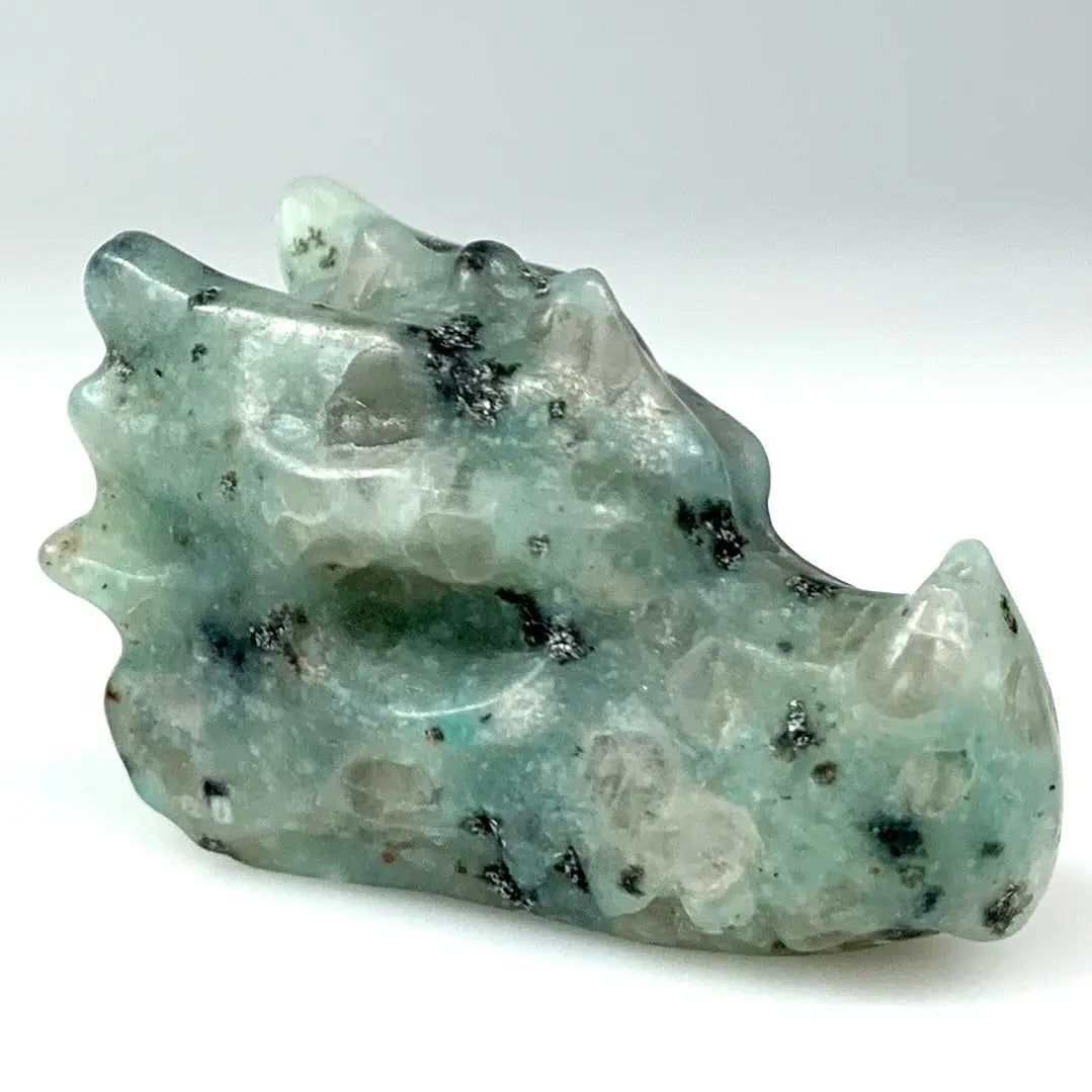 Kiivikivi - Kristallilohikäärme 5cm - Rauhoittaa ja luo ympärillesi suojakilven - Valkoisen Liekin Voima