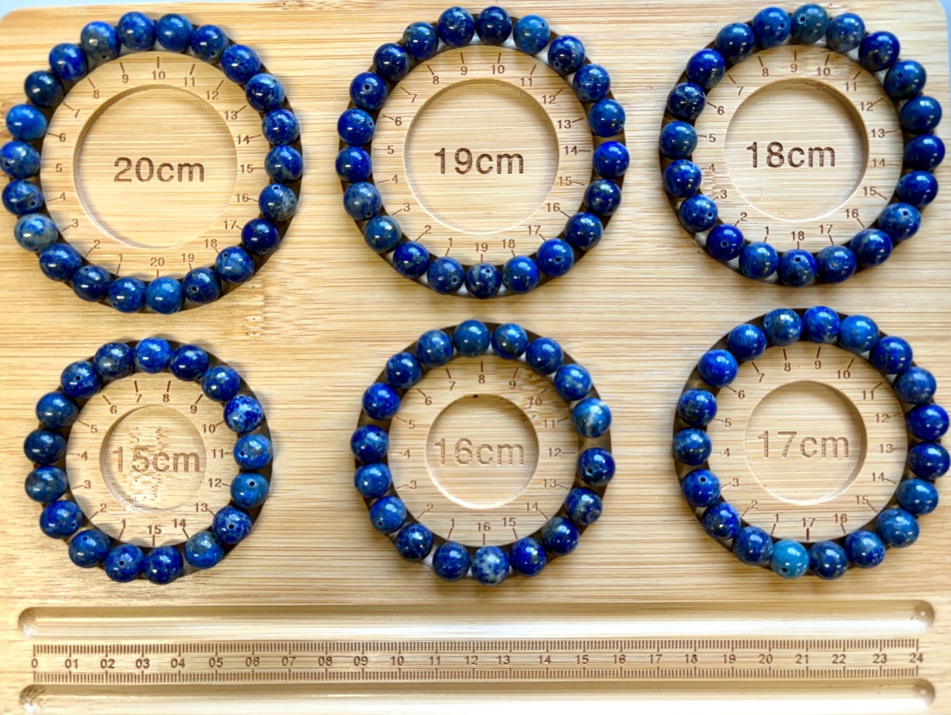 Lapis latsuli - Rannekoru - Suojelee, poistaa pelkoja, katkaisee negatiiviset sidokset - Valkoisen Liekin Voima