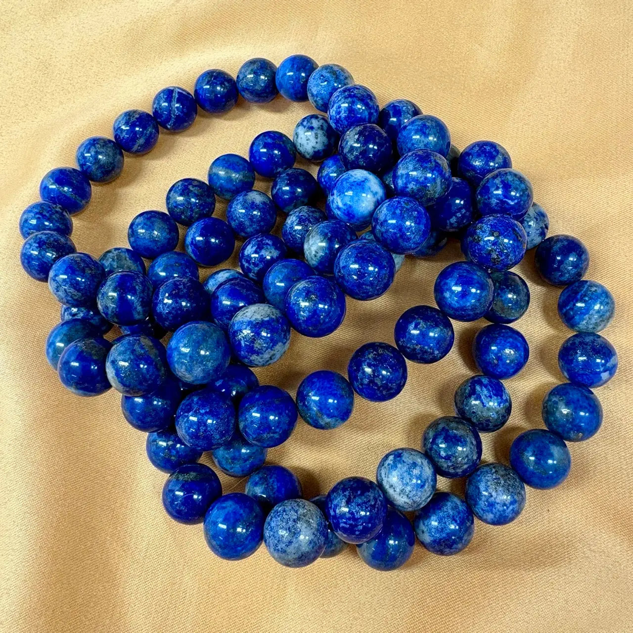 Lapis latsuli - Rannekoru - Suojelee, poistaa pelkoja, katkaisee negatiiviset sidokset Valkoisen Liekin Voima