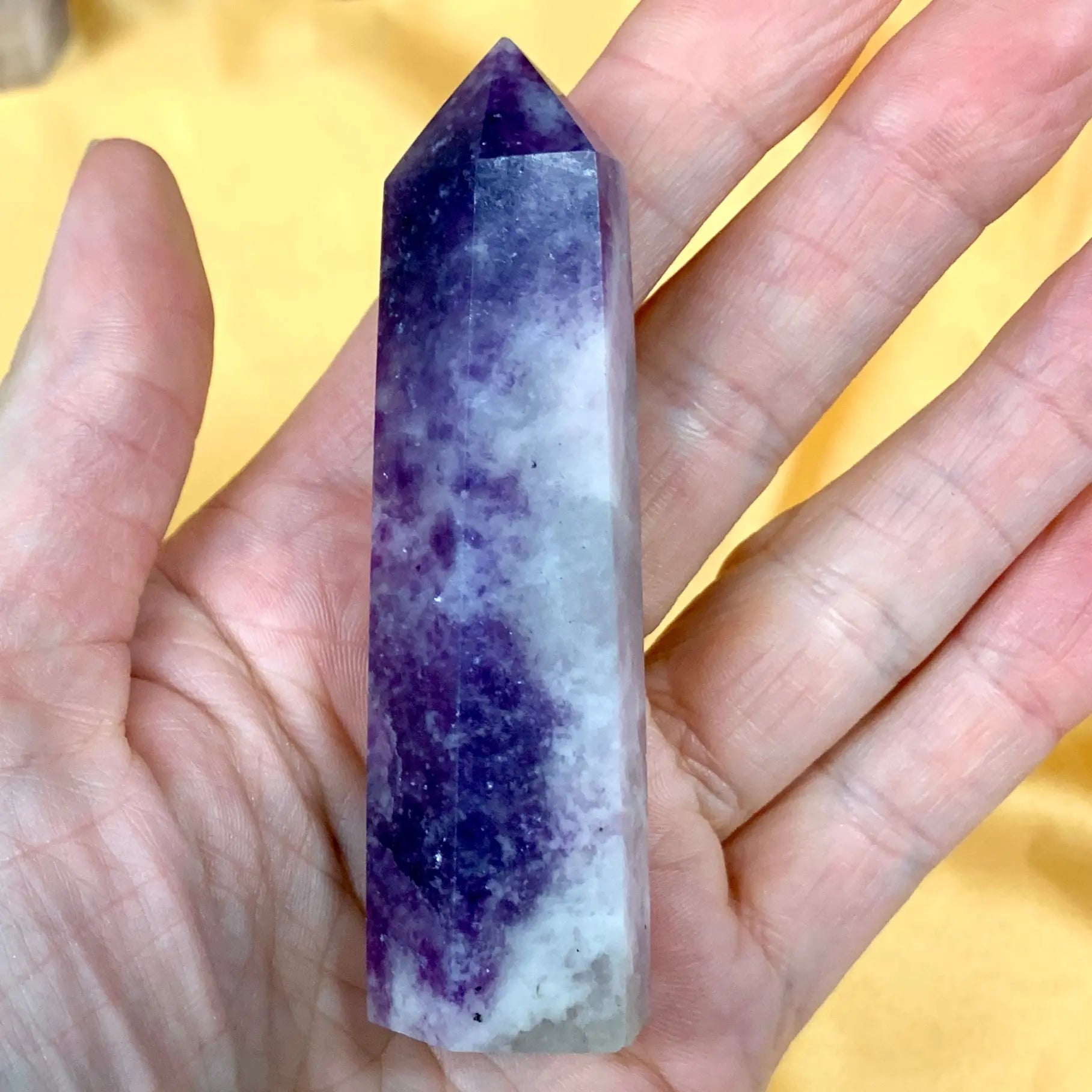 Lepidoliitti - Kristallikärki - Boostausta henkiselle polulle - 7cm - 8cm - Valkoisen Liekin Voima