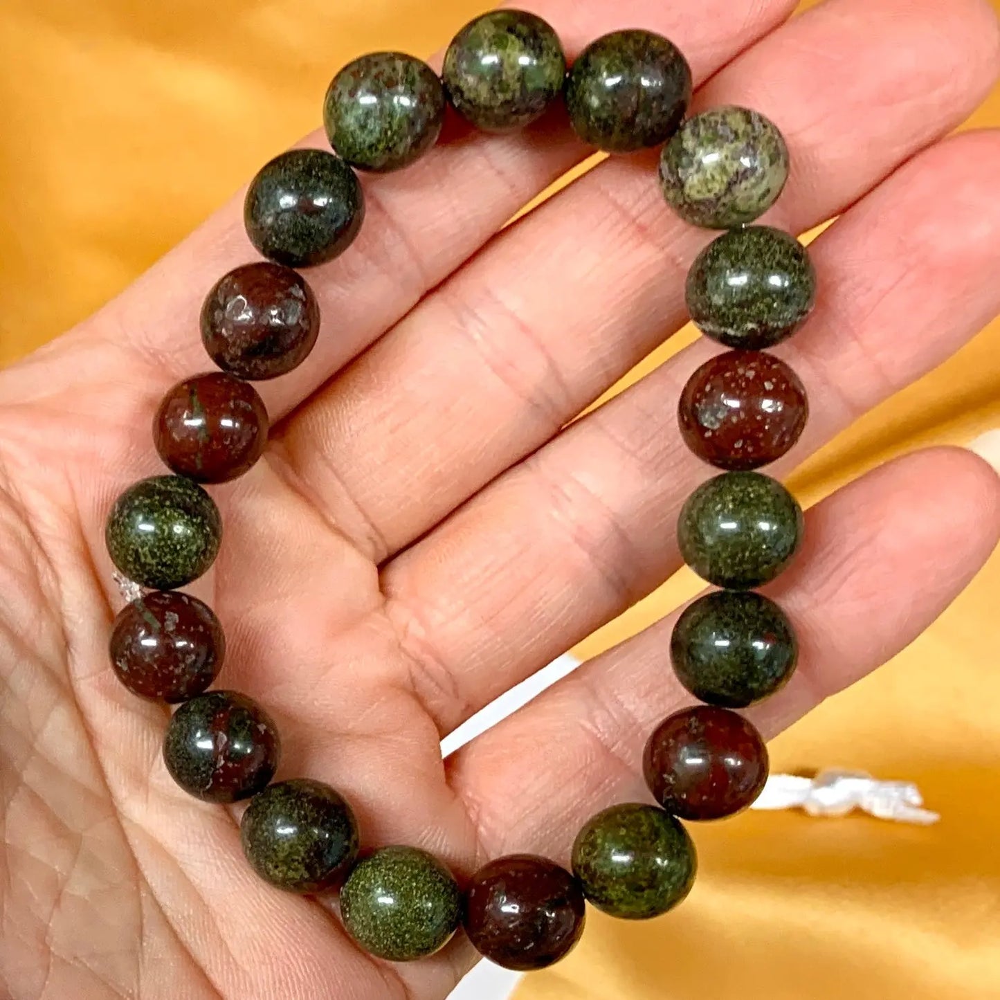 Lohikäärmeen verijaspis - Rannekoru - Lisää elinvoimaa, kohottaa mielialaa - Valkoisen Liekin Voima