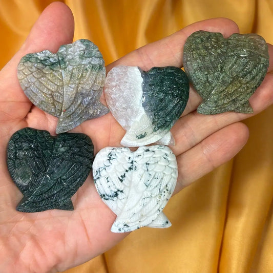 Mieltä, kehoa ja tunteita rauhoittava Enkelinsiipi kämmenkivi - Sammalakaatti 4cm - Valkoisen Liekin Voima