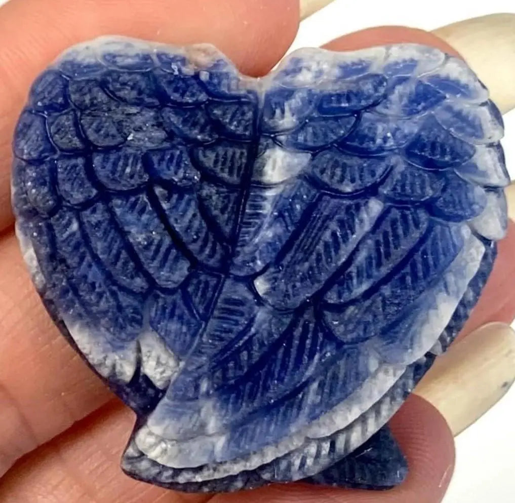 Sodaliitti - Enkelinsiipi kämmenkivi - Poistaa pelkoja ja rauhoittaa mieltä - 4cm - Valkoisen Liekin Voima