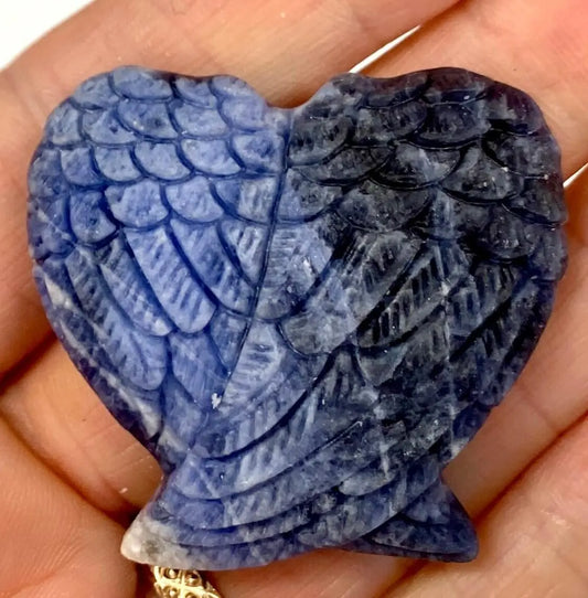 Sodaliitti - Enkelinsiipi kämmenkivi - Poistaa pelkoja ja rauhoittaa mieltä - 4cm - Valkoisen Liekin Voima