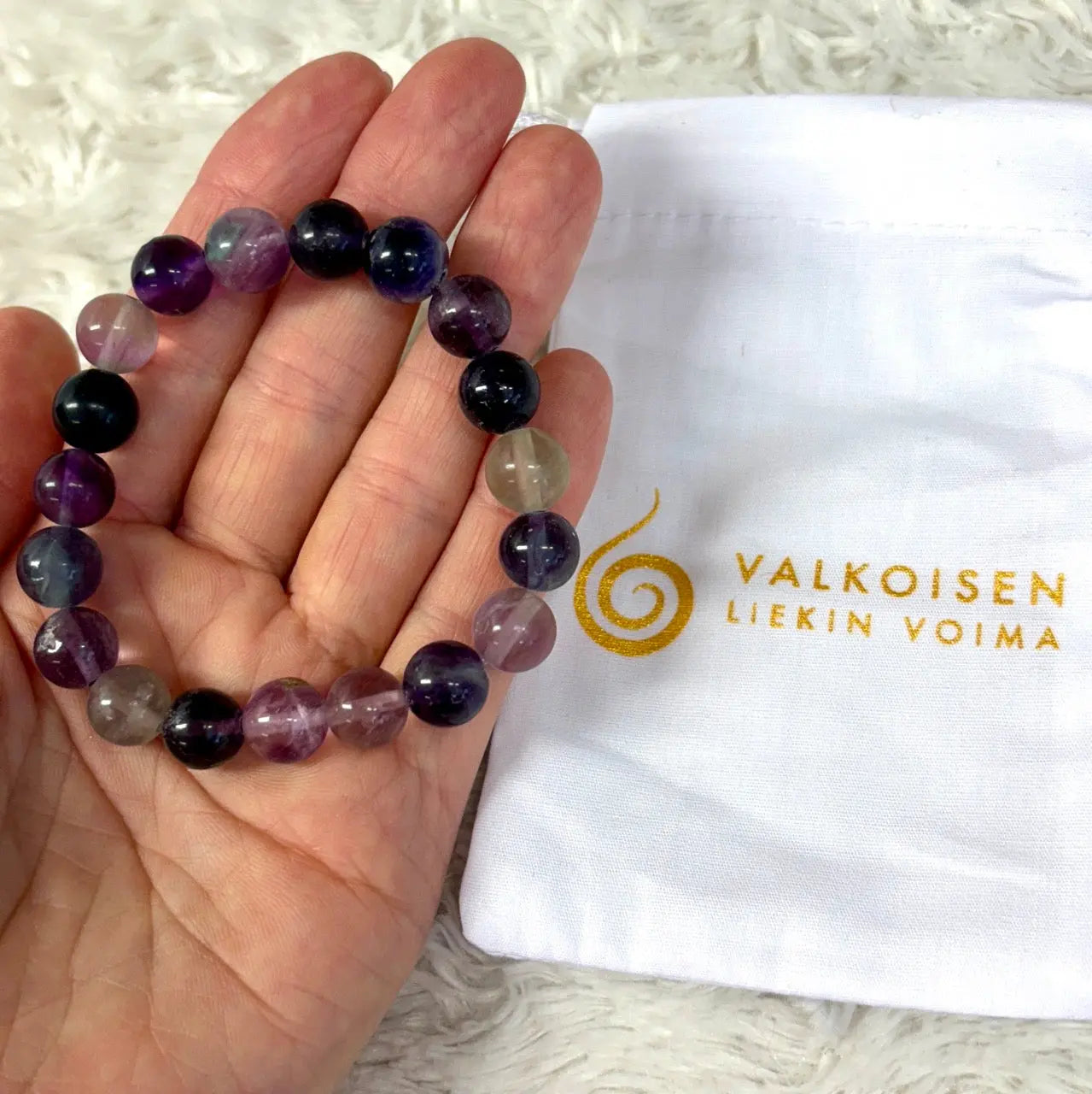 Purppurafluoriitti - Rannekoru - Auttaa päästämään irti jumiutuneista ajatusmalleista Valkoisen Liekin Voima