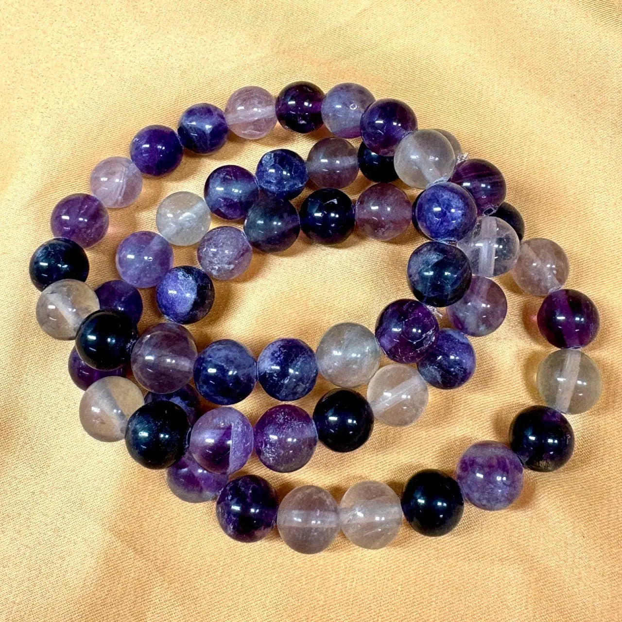 Purppurafluoriitti - Rannekoru - Auttaa päästämään irti jumiutuneista ajatusmalleista - Valkoisen Liekin Voima