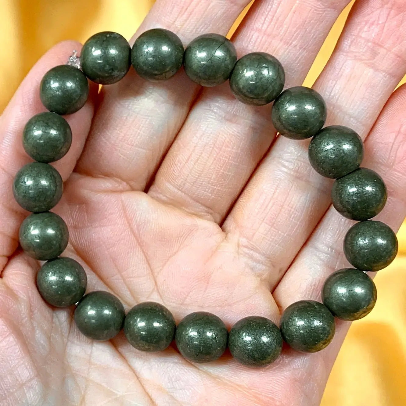 Pyriitti - Rannekoru - Vaurautta, elinvoimaa, itseluottamusta - Valkoisen Liekin Voima