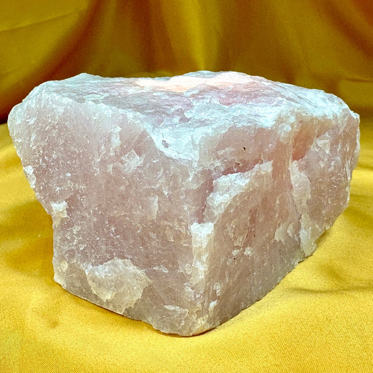 Ruusukvartsi - ISO Kristallituikku - 1,1kg - Valkoisen Liekin Voima