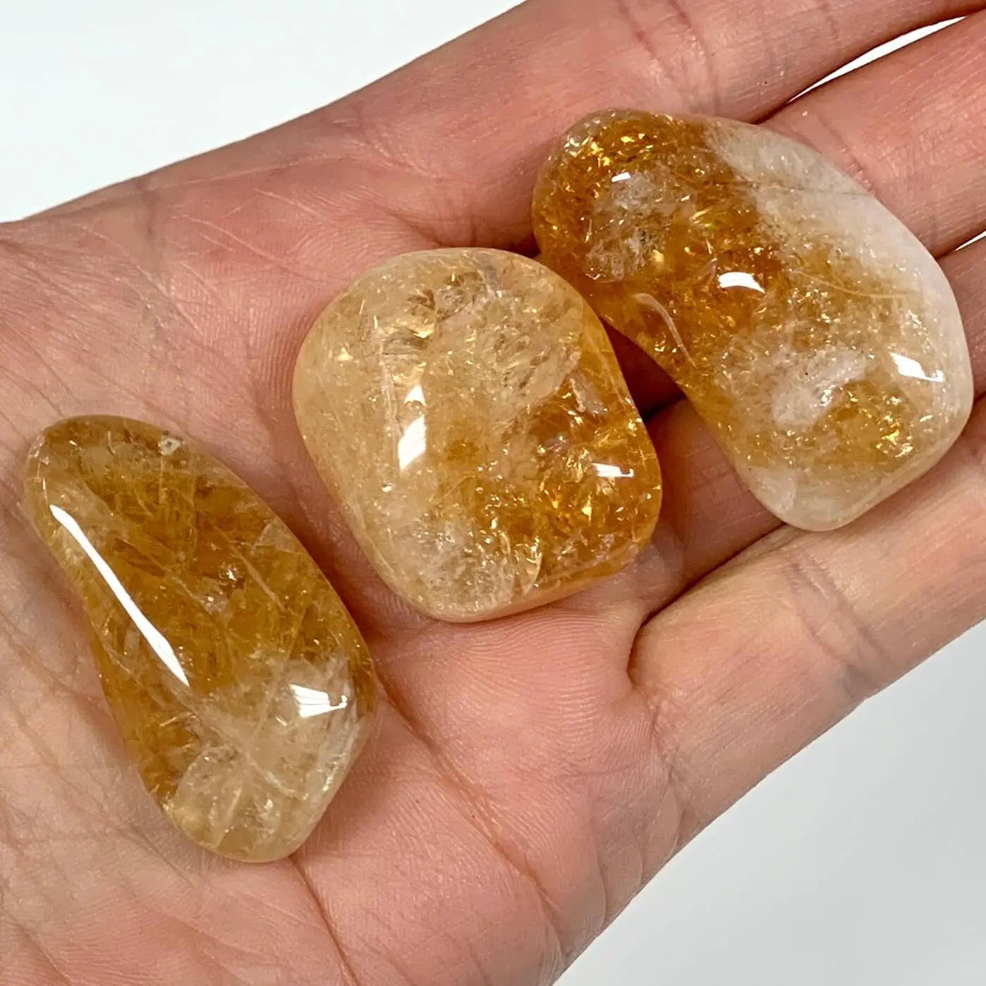 Sitriini - Kämmenkivi - Kantaa Ae Jofielin energiaa 3 - 5cm - Valkoisen Liekin Voima