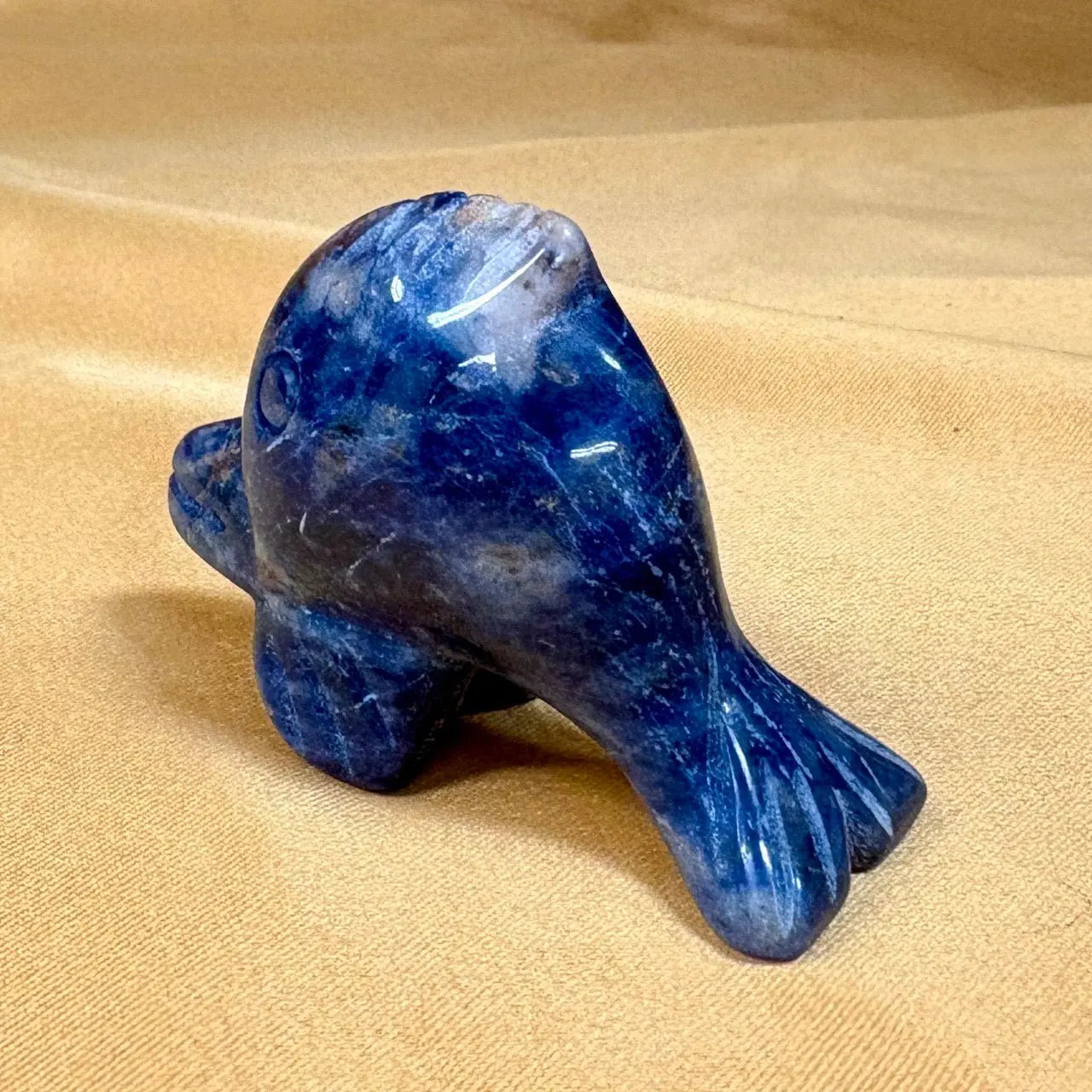 Sodaliitti - Kristallifisu - Lasten suosikki - 4,5cm - Valkoisen Liekin Voima