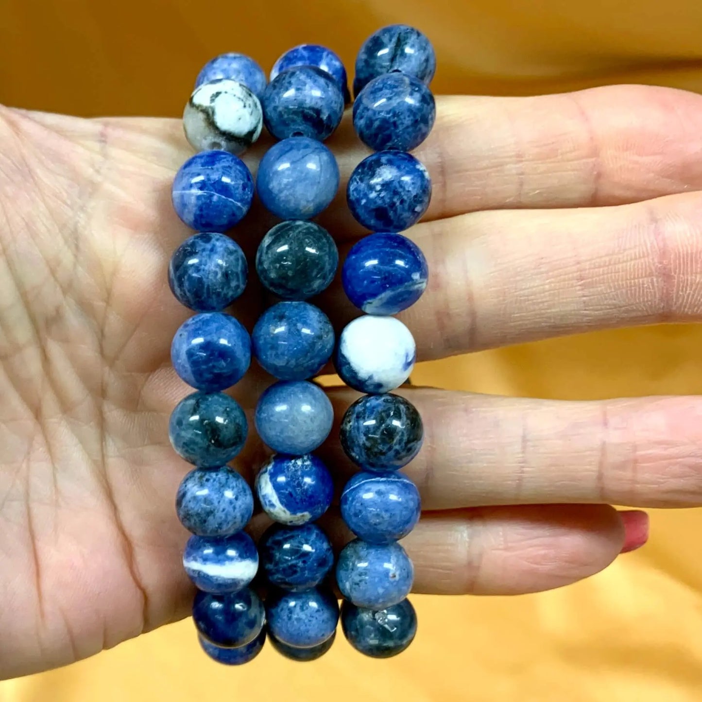 Sodaliitti - Rannekoru - Selkeyttää tunteita, vahvistaa intuitiota - Valkoisen Liekin Voima