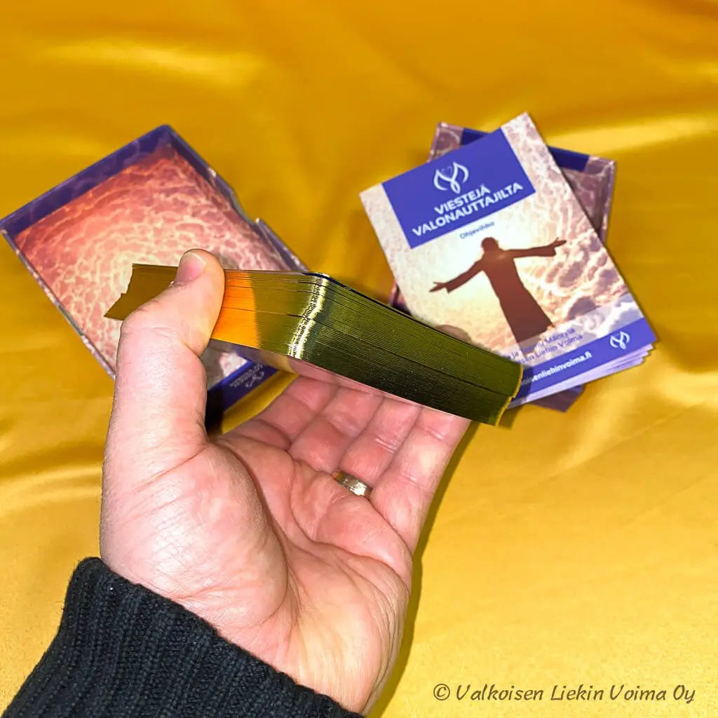 Viestejä Valonauttajilta - kanavoitu korttipakka - Valkoisen Liekin Voima