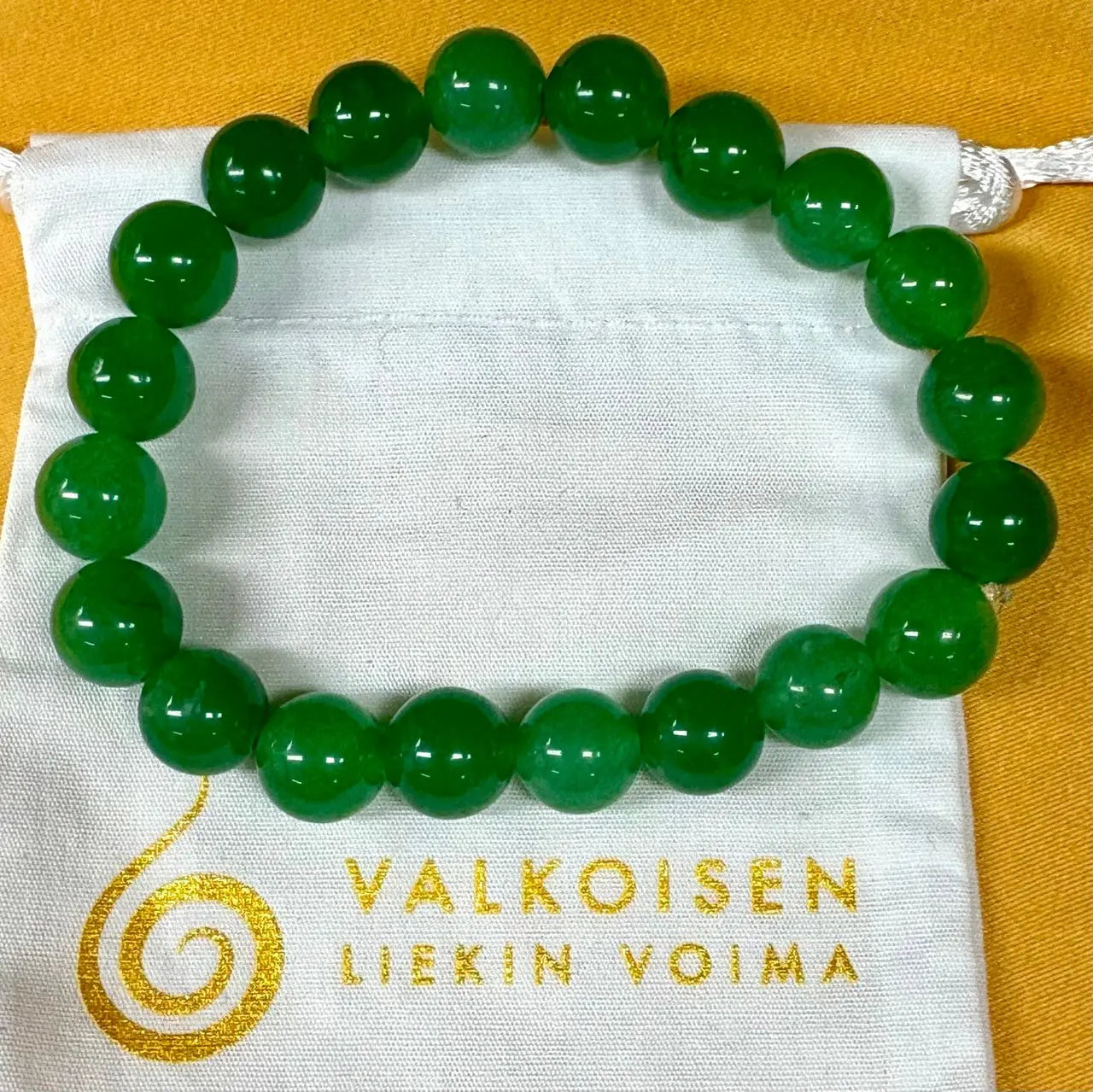 Vihreä jade - Rannekoru - Aktivoi kehon paranemisprosessia, kasvattaa vaurautta - Valkoisen Liekin Voima