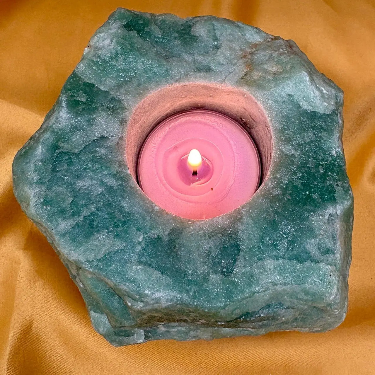 Vihreä kvartsi – ISO Kristallituikku 1,3kg - 1,6kg - Valkoisen Liekin Voima