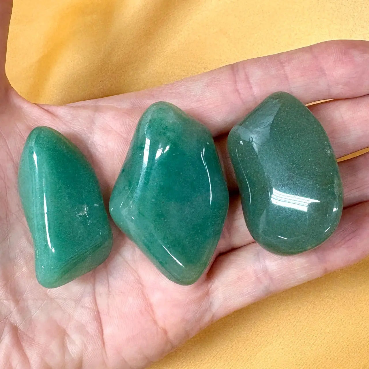 Vihreä kvartsi kämmenkivi - Kantaa Arkkienkeli Rafaelin energiaa 3 - 5cm - Valkoisen Liekin Voima