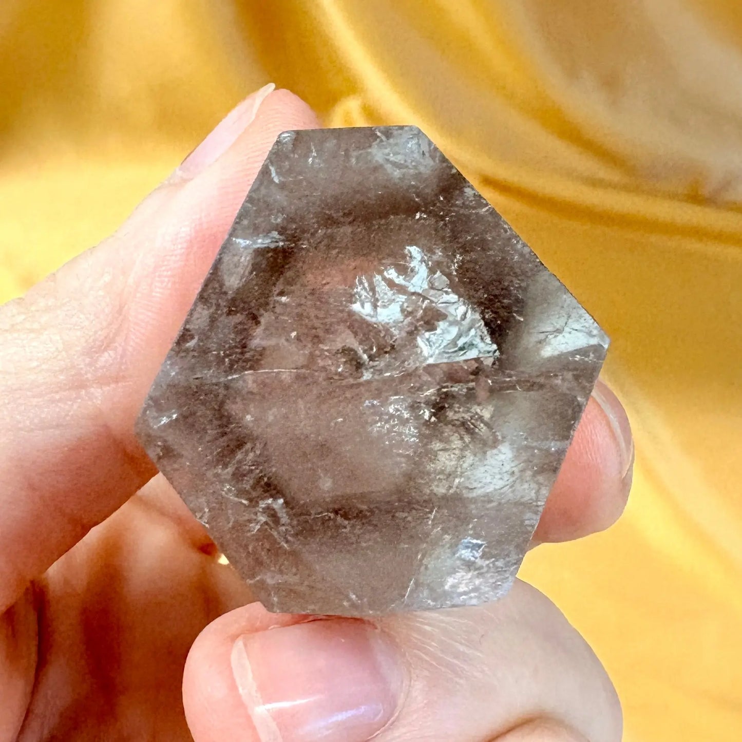 Vuorikristalli - Kristallikärki - 6cm - hiottu