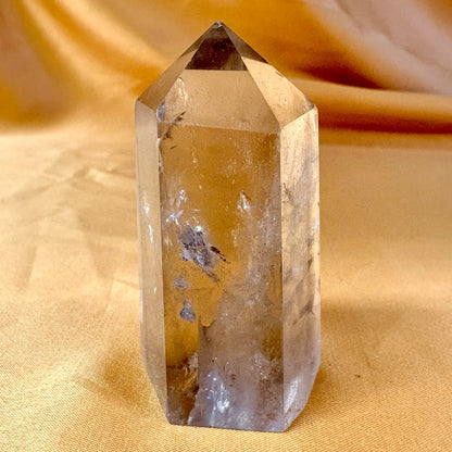 Vuorikristalli - Kristallikärki - 6cm - hiottu