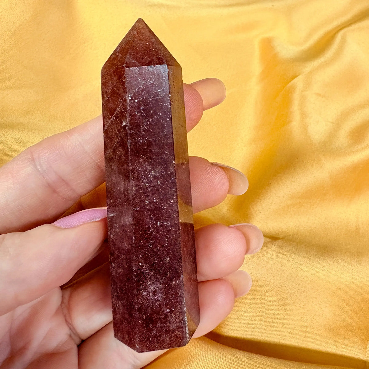 Mansikkakvartsi - Kristallikärki 7,5cm - Itseluottamusta ja sisäistä voimaa