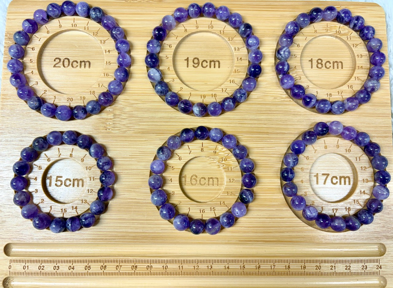 Vaalea ametisti - Rannekoru - Rauhoittaa ylikuormitusta ja auttaa palautumaan