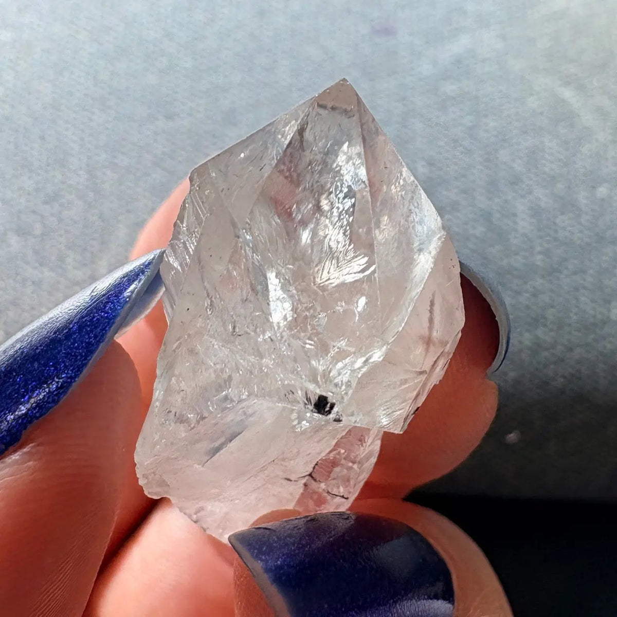 Lemurian vuorikristalli 5cm