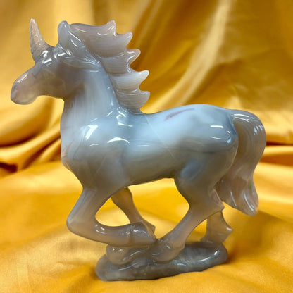 Akaatti - Kristalliyksisarvinen Magnusti 460g - Valkoisen Liekin Voima