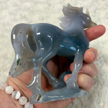 Akaatti - Kristalliyksisarvinen Magnusti 460g - Valkoisen Liekin Voima