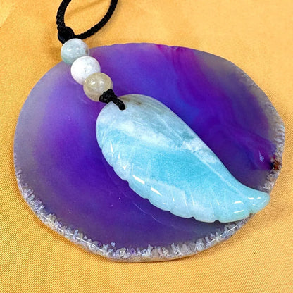 Amatsoniitti - Enkelinsiipikaulakoru - Rauhoittaa hermostoa ja tuo äidinrakkautta - Valkoisen Liekin Voima