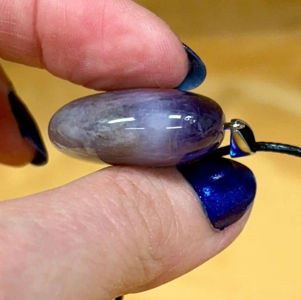 Ametisti - muhkea sydänkaulakoru 3cm x 3cm - Valkoisen Liekin Voima