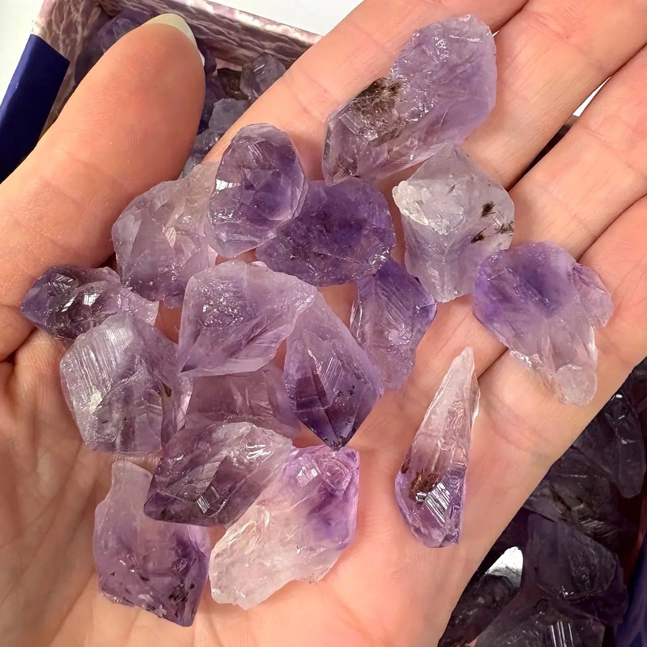 Brasilian Ametisti - luonnollinen raakapala/kärki - Valkoisen Liekin Voima