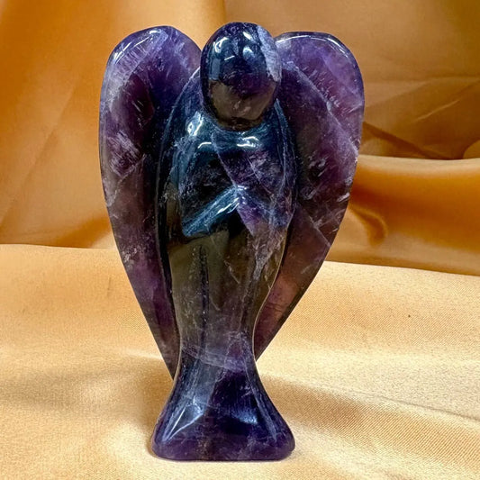 Chevron ametisti - Kristallienkeli - Arkkienkeli Zadkiel - 7,5cm - Valkoisen Liekin Voima