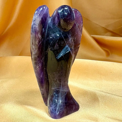 Chevron ametisti - Kristallienkeli - Arkkienkeli Zadkiel - 7,5cm - Valkoisen Liekin Voima