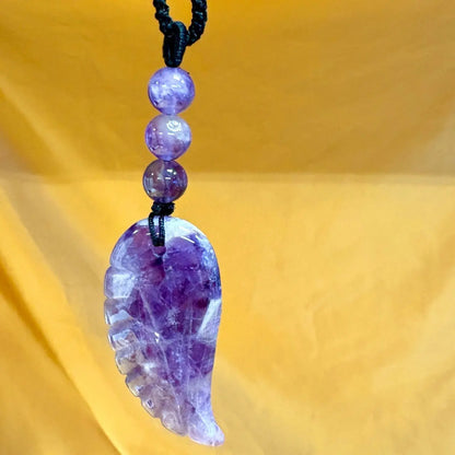 Chevron ametisti (selkeät chevron kuviot) - Enkelinsiipikaulakoru - Violettiliekin voimaa - Valkoisen Liekin Voima