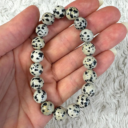 Dalmatian jaspis - Rannekoru - Tuo iloa ja kepeyttä elämään - Valkoisen Liekin Voima