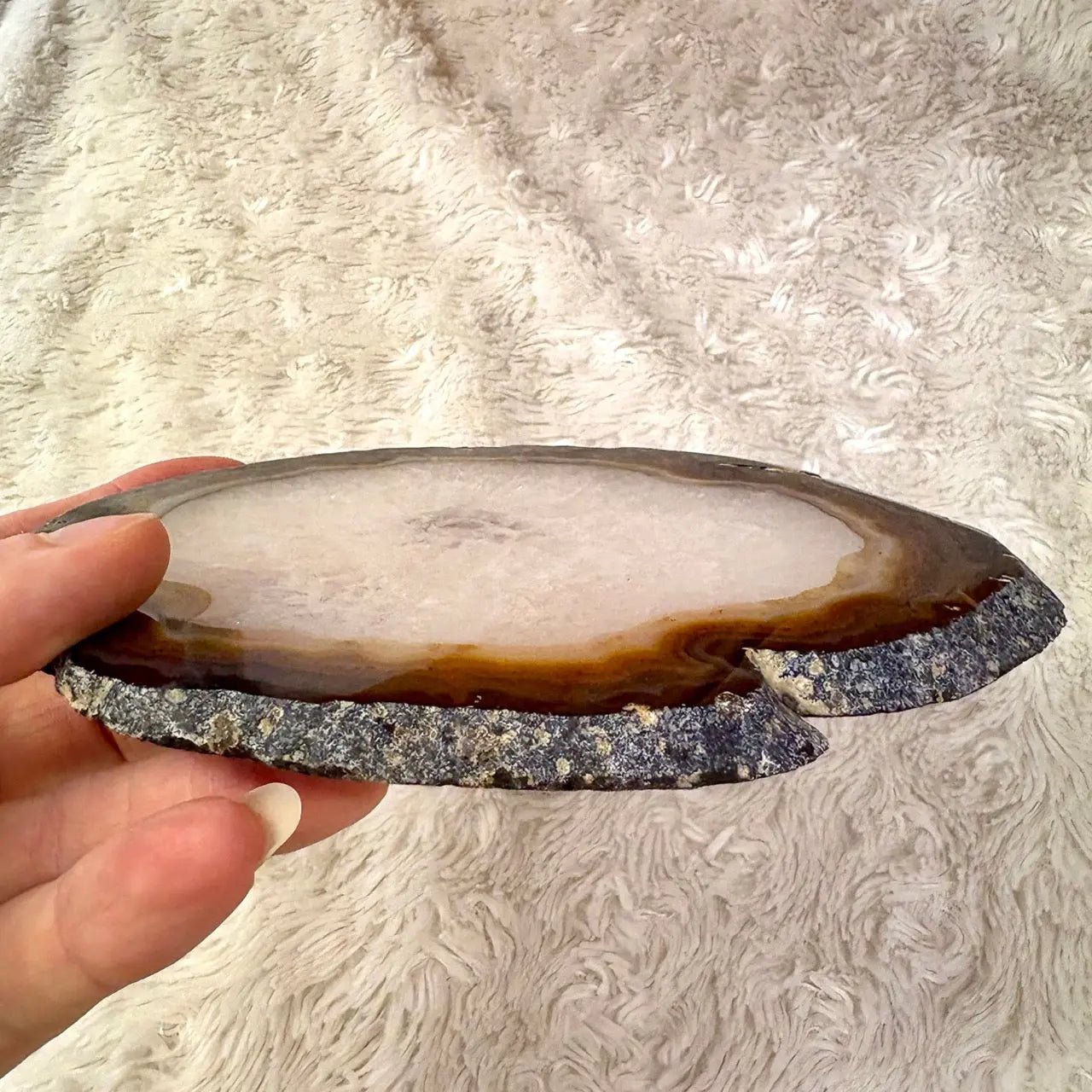 Iso uniikki Akaattilevy - Tummanruskea - 15cm x 11,5cm - 220g - Valkoisen Liekin Voima