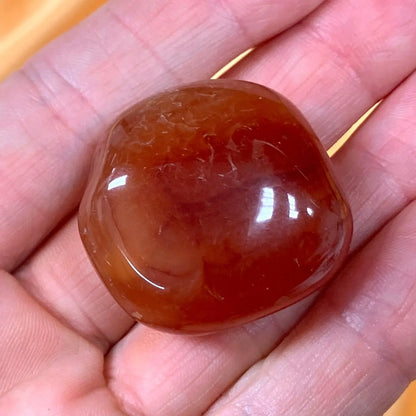 Karneoli kämmenkivi 3 - 5cm - Paras laatu - Valkoisen Liekin Voima